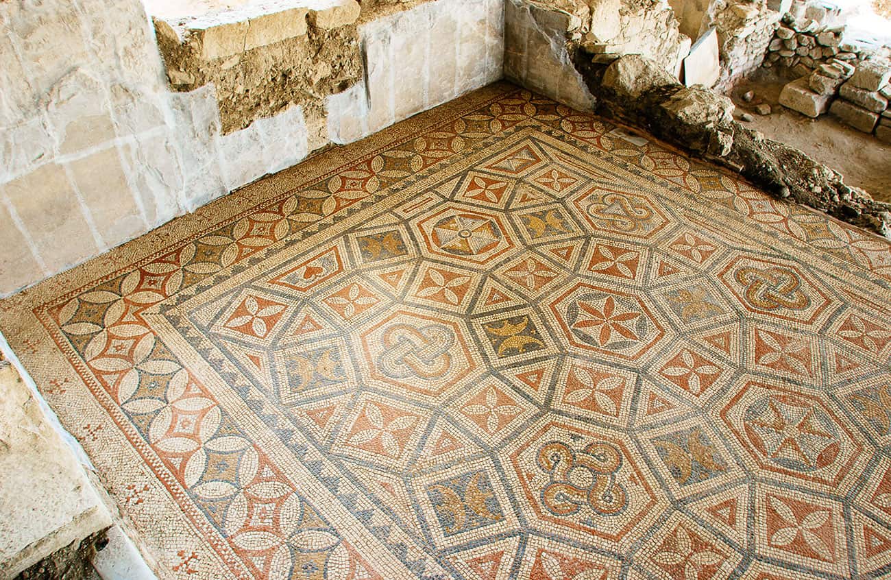 Yamaç Ev ve Roma Villası
