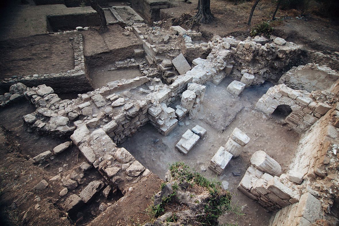 Kent Suru Hamam Yapısı MS 4. yüzyılda inşa edilmiş olan hamam yapısı.