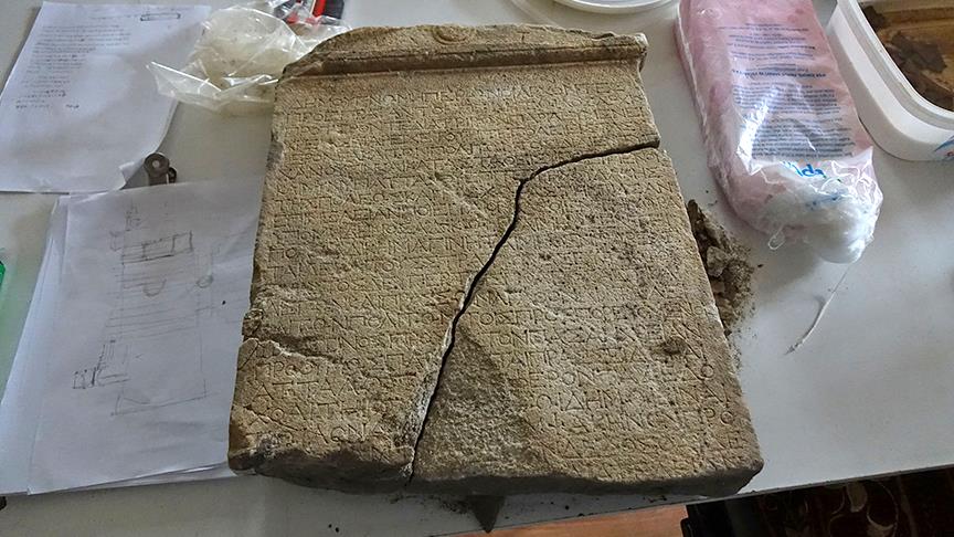 Antandros'ta 2200 yıllık kararname bulundu